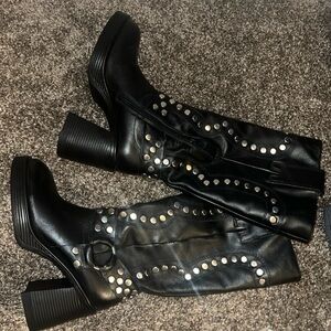 Steve Madden boots